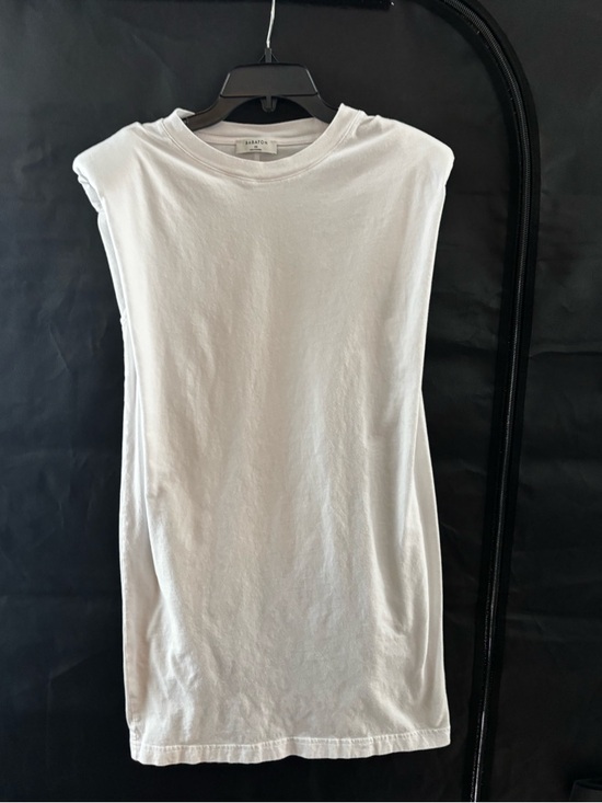 Babaton Dresses & Skirts - Aritizia Babaton Solid White Tee Shirt Dress